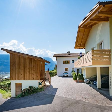 Weifnerhof Villa Termeno Bagian luar foto