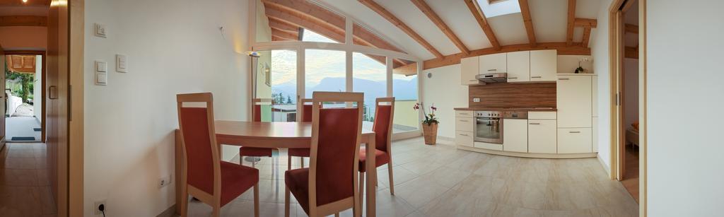 Weifnerhof Villa Termeno Bagian luar foto